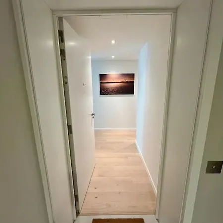 Deluxe La - Oosteroever Apartment