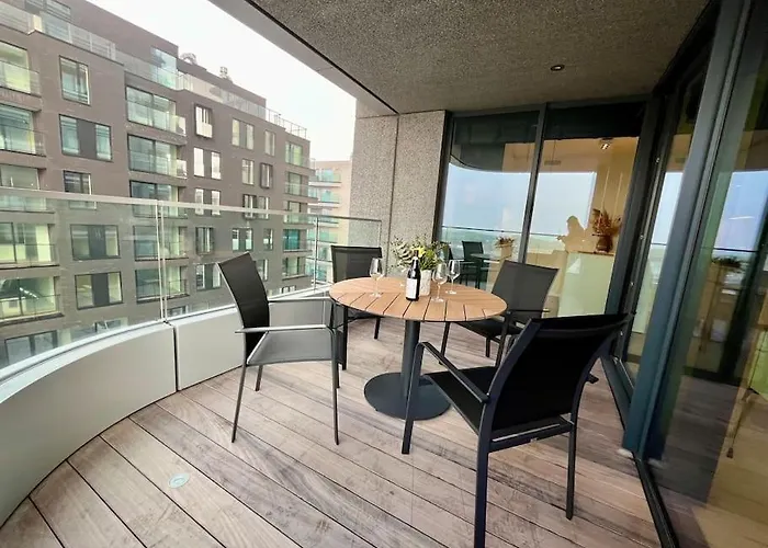 Deluxe La - Oosteroever * Ostend